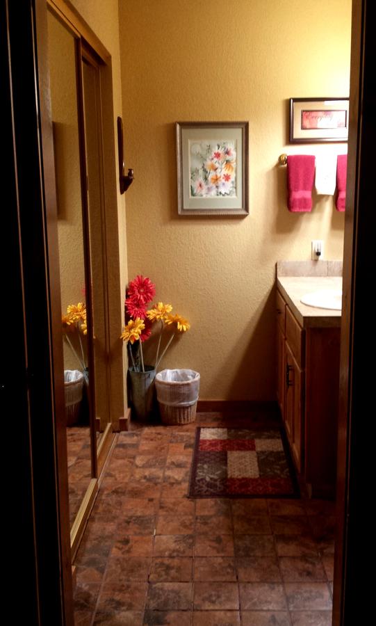 RanchHouse Suite At Sycamore Springs - thumb 13
