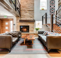 Boulder Adventure Lodge - Orlando Tourists