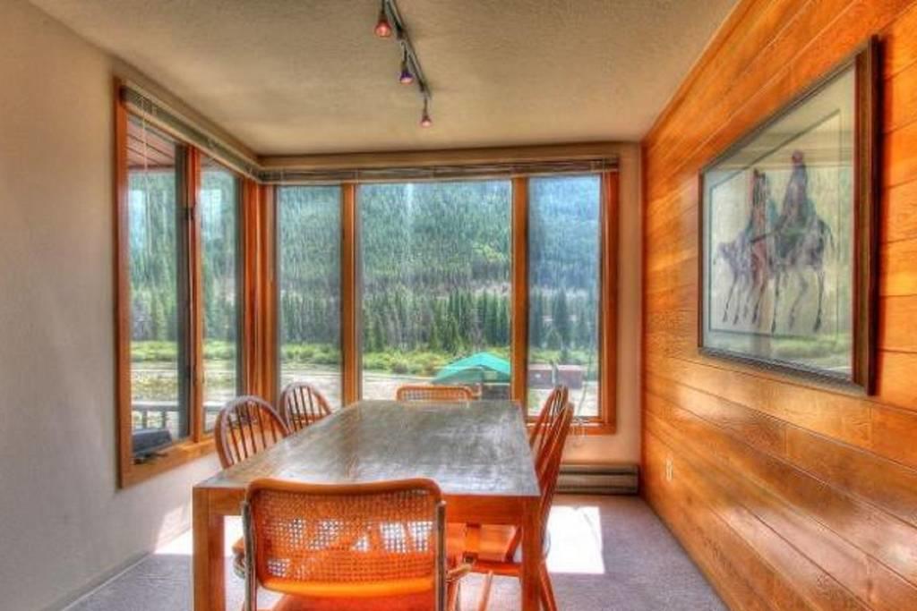 Lakeside, Ski Condo With Hot Tub And Pool - thumb 6