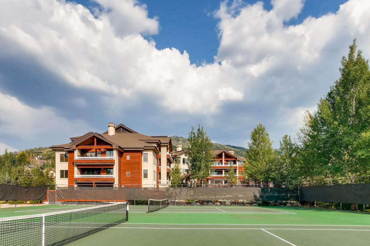 Trappeurs Crossing Resort By Steamboat Resorts - thumb 10