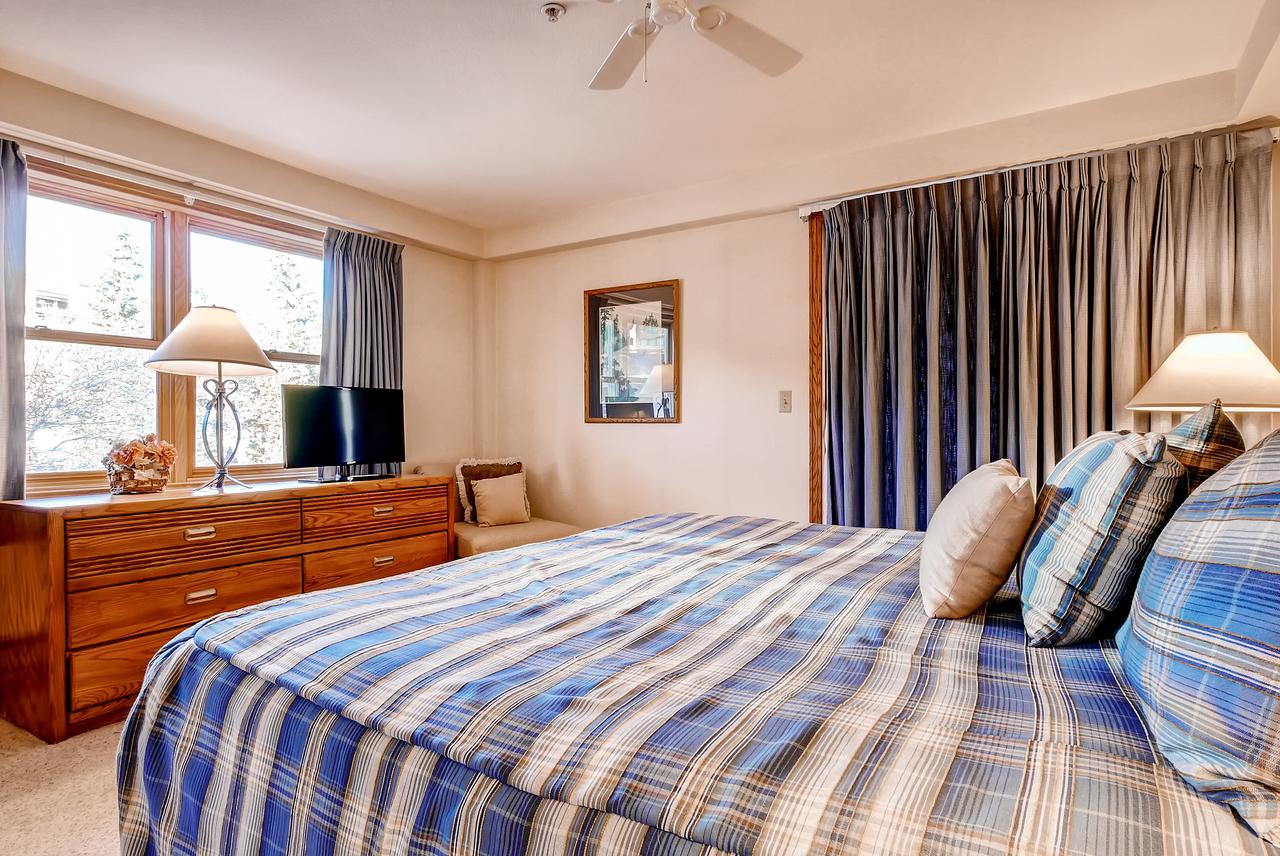 Torian Plum Condominiums By Steamboat Resorts - thumb 11