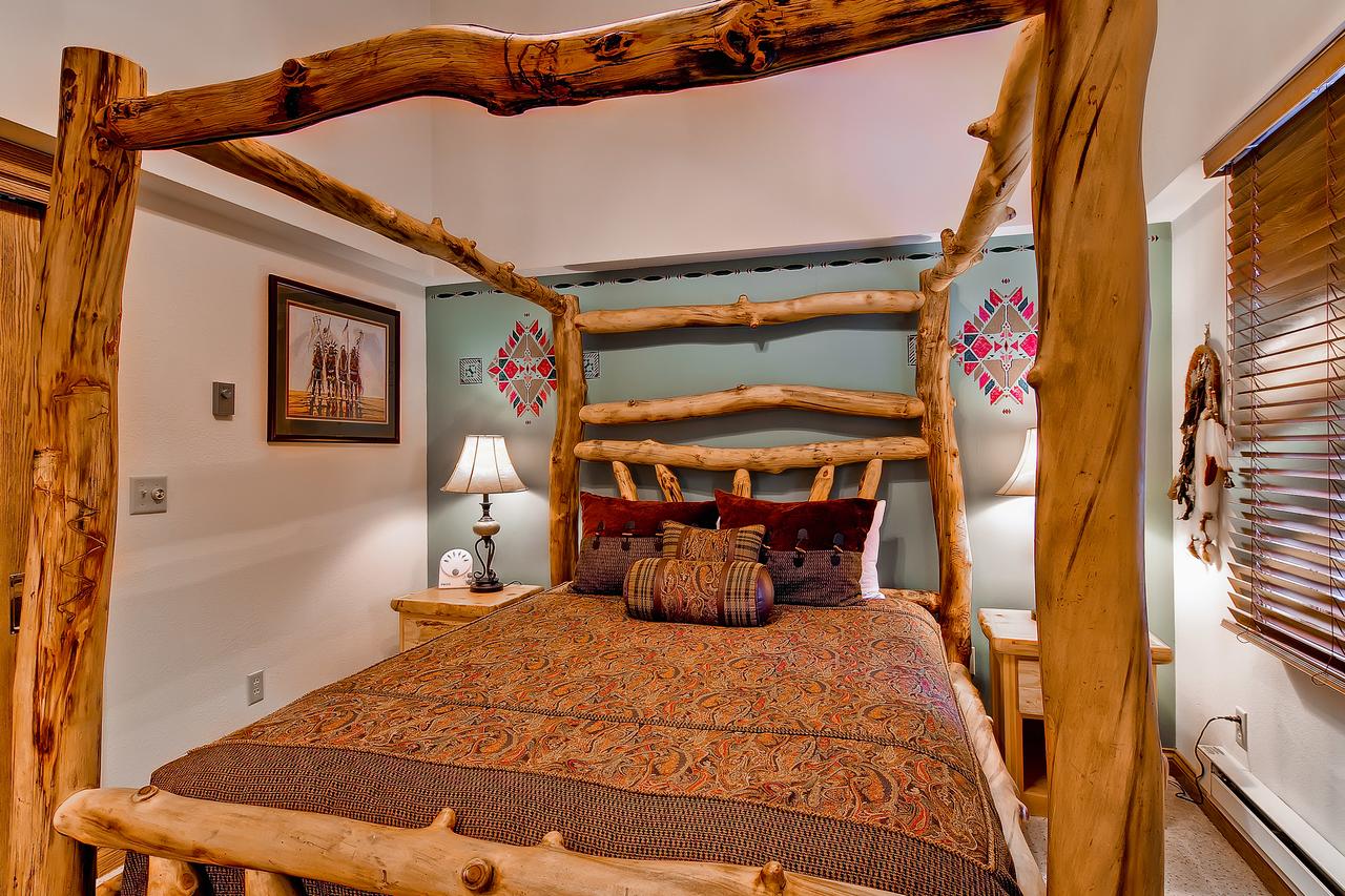 Torian Plum Condominiums By Steamboat Resorts - thumb 10