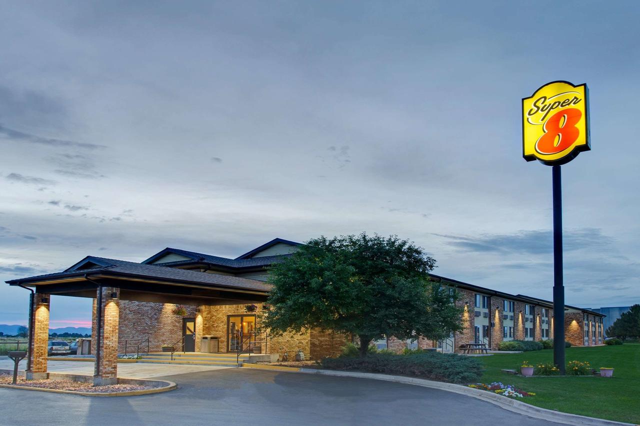 Super 8 By Wyndham Fort Collins - thumb 0