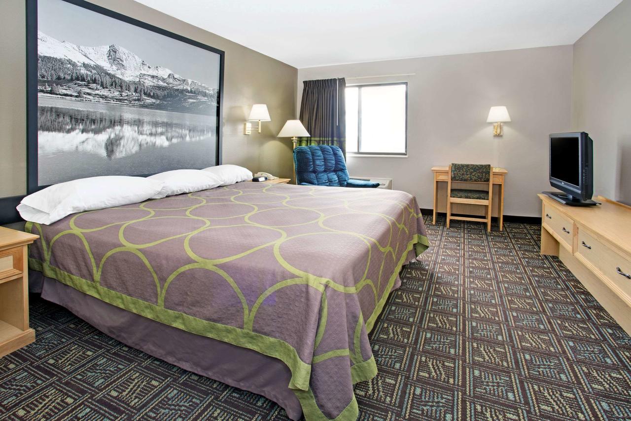 Super 8 By Wyndham Fort Collins - thumb 32