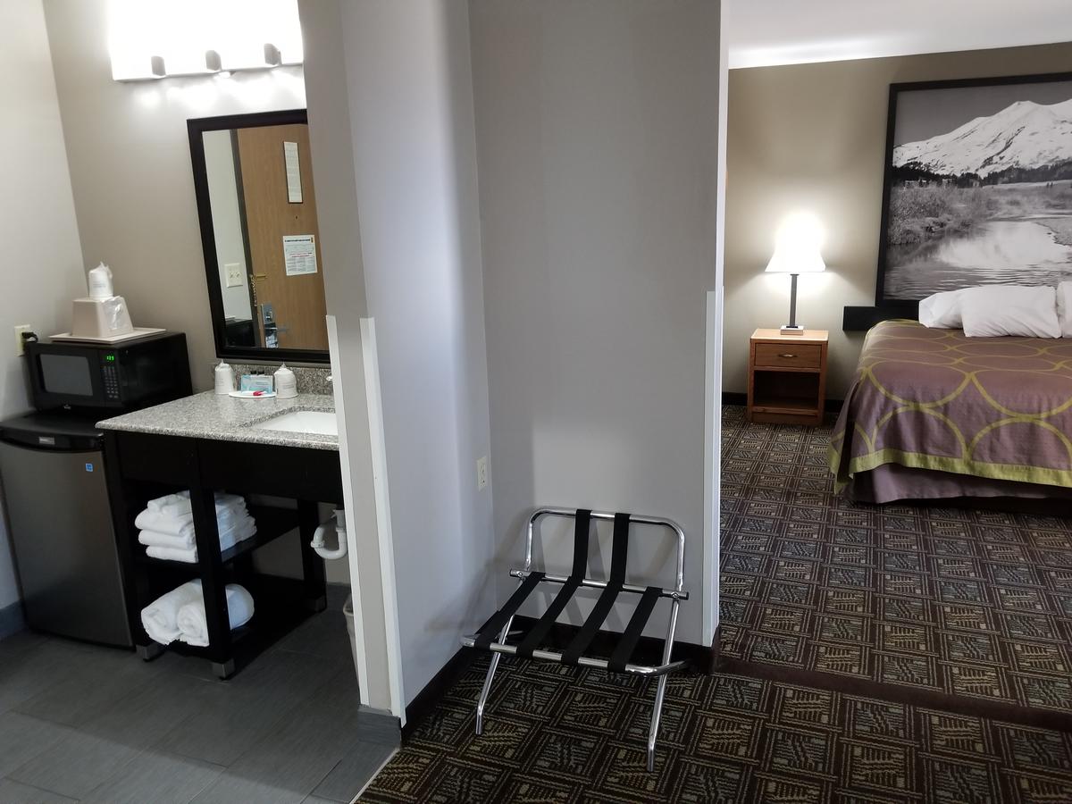 Super 8 By Wyndham Fort Collins - thumb 9