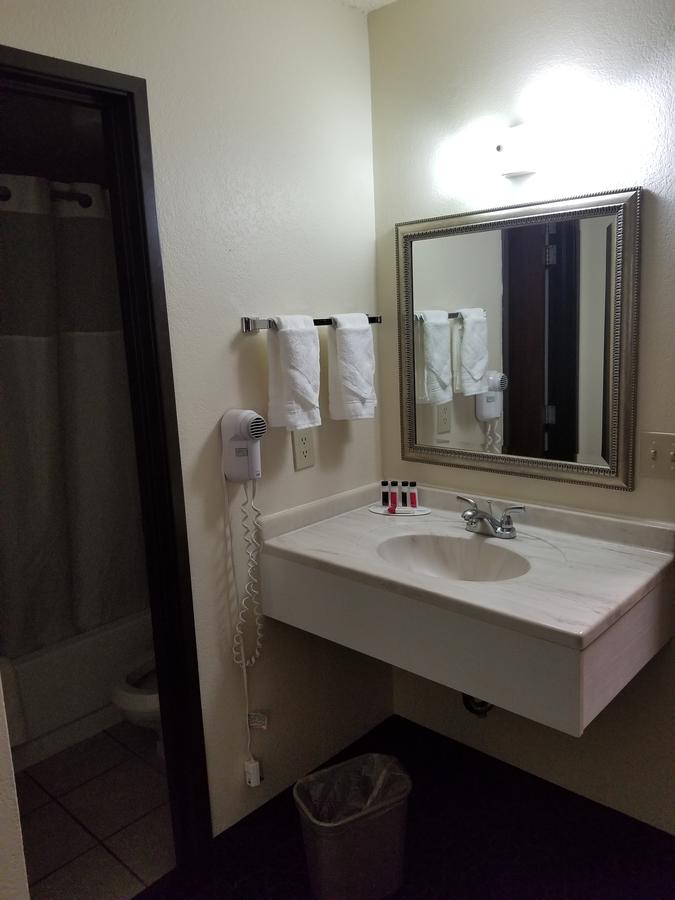 Days Inn By Wyndham Fort Collins - thumb 3