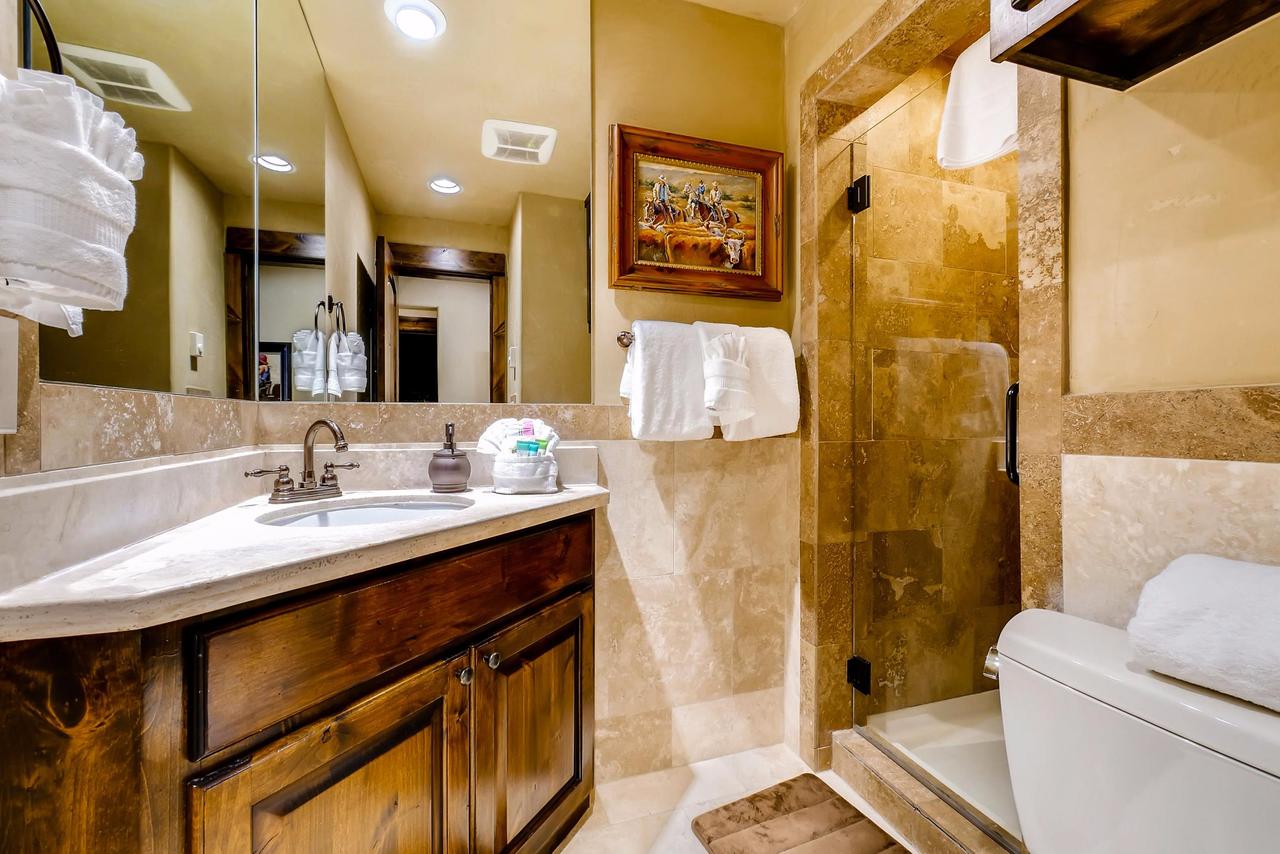 Ptarmigan House By Resort Lodging Company - thumb 42