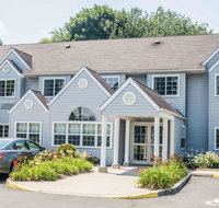 Microtel Inn  Suites by Wyndham Bethel/Danbury - Orlando Tourists