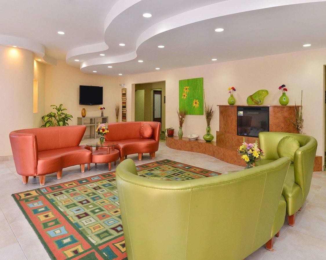 Quality Suites Stratford - thumb 15