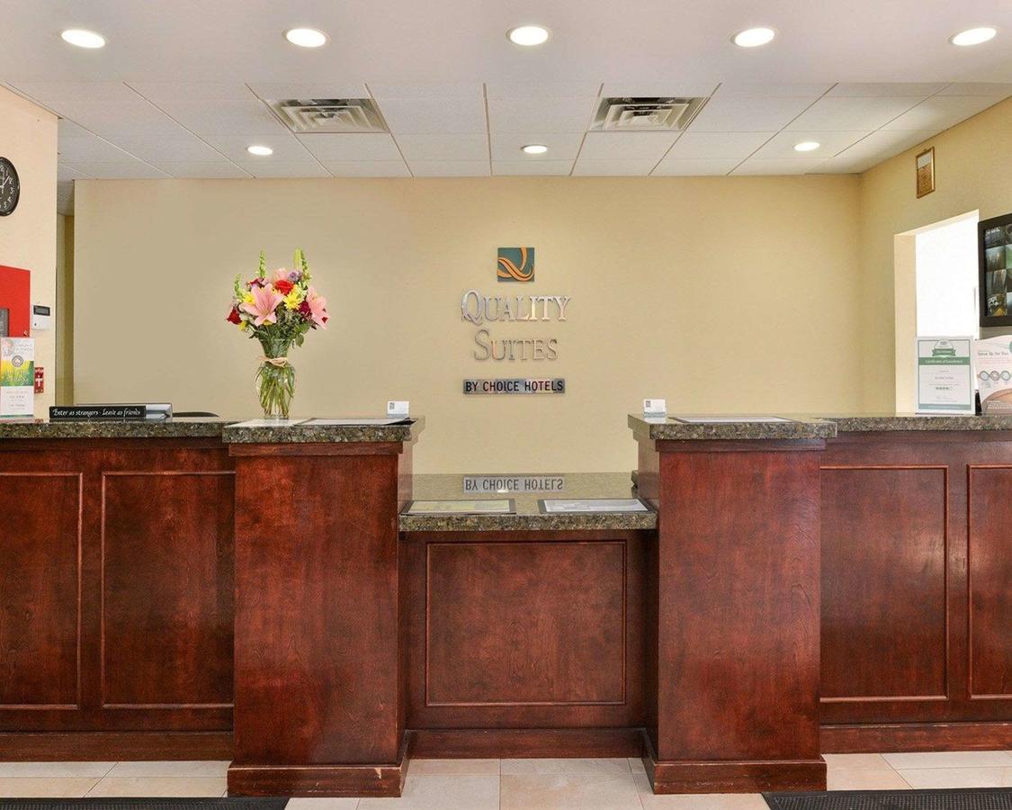 Quality Suites Stratford - thumb 8