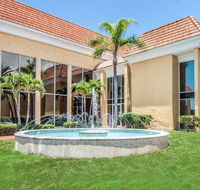 Quality Inn and Suites Conference Center - Orlando Tourists