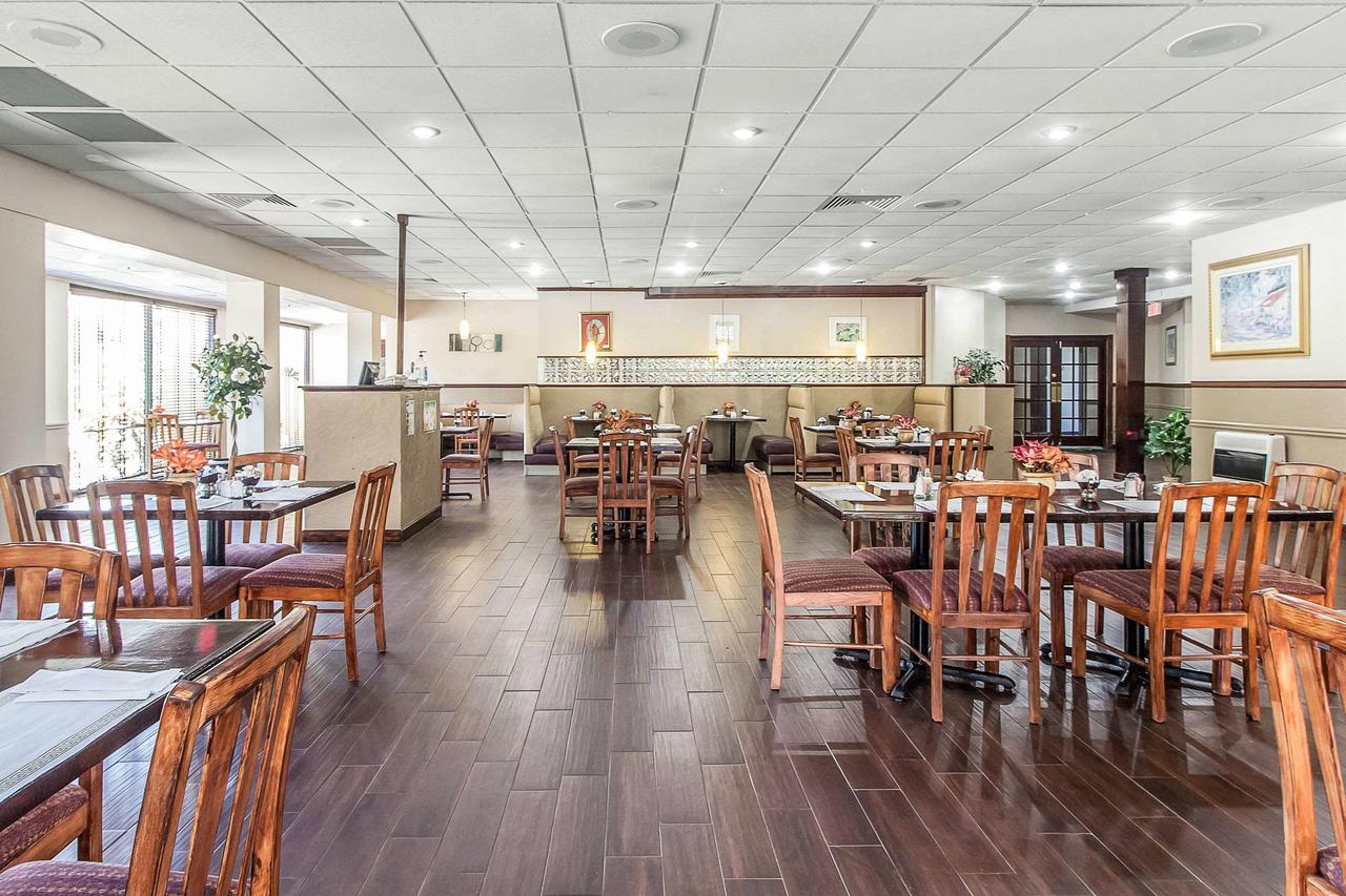 Quality Inn And Suites Conference Center - thumb 32