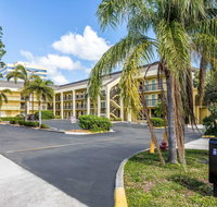 Quality Inn Palm Beach International Airport - Orlando Tourists