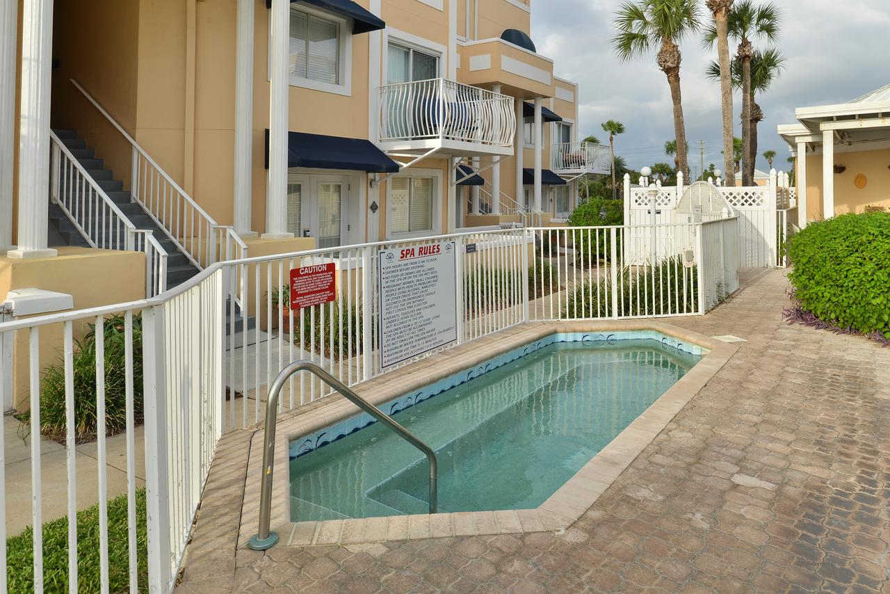 Royal Mansions Resort - thumb 13