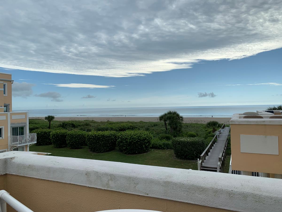 Royal Mansions Resort - thumb 4