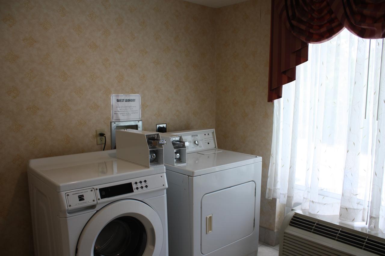 Holiday Inn Express Hotel & Suites Spring Hill - thumb 7