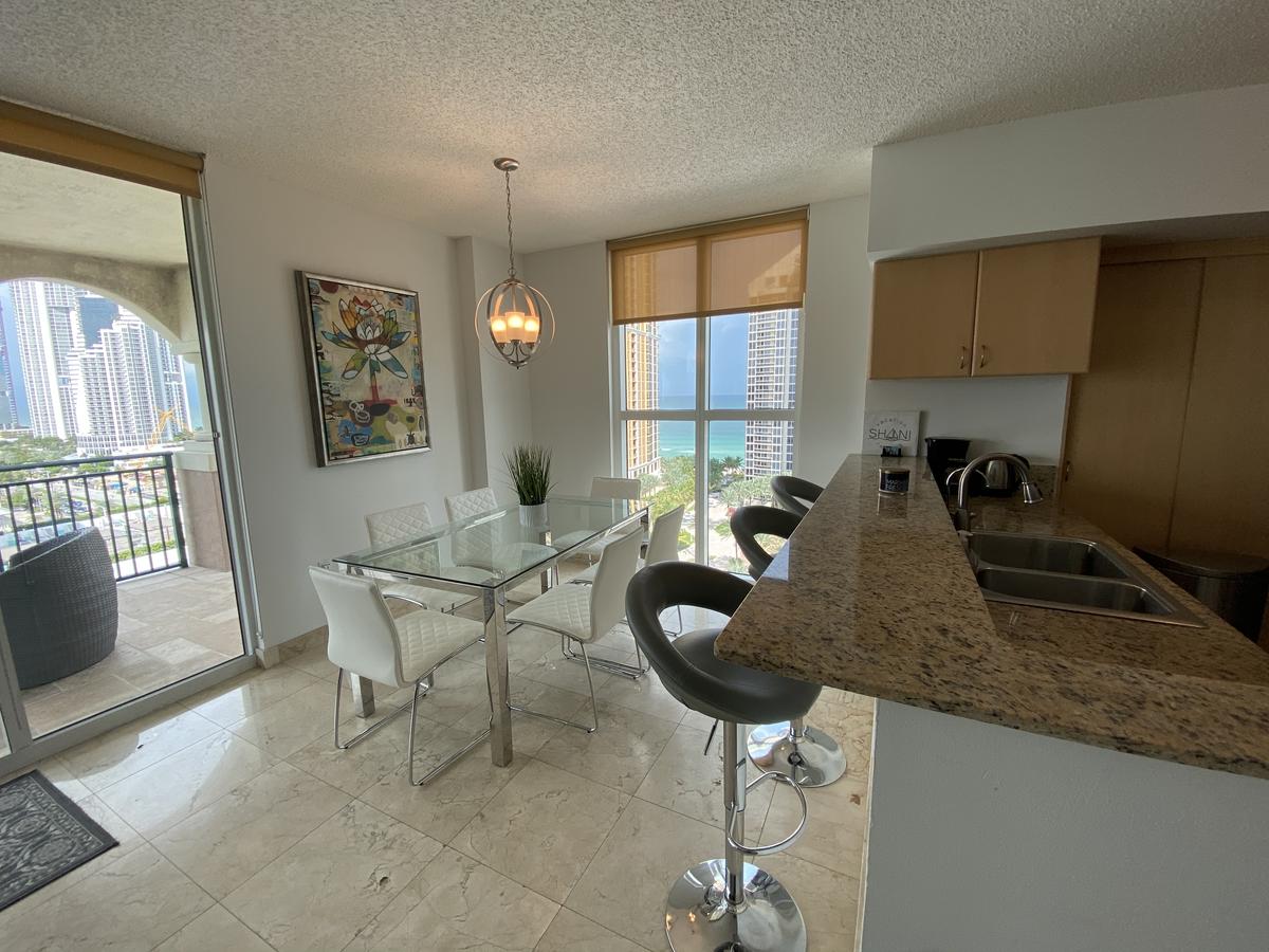 The King David Condos - thumb 18