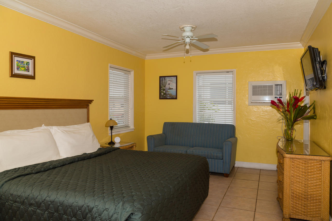 Riptide Oceanfront Hotel - thumb 38