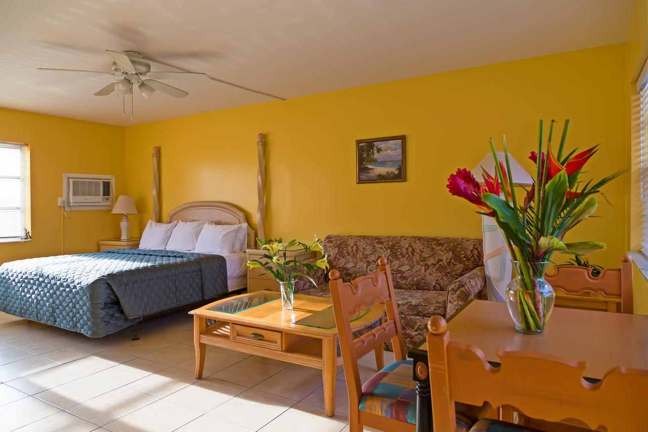 Riptide Oceanfront Hotel - thumb 15