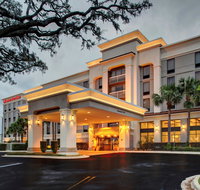Hampton Inn  Suites at Colonial TownPark - Orlando Tourists