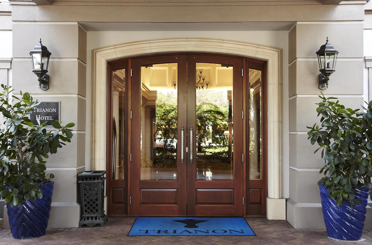 Trianon Bonita Bay Hotel - thumb 17