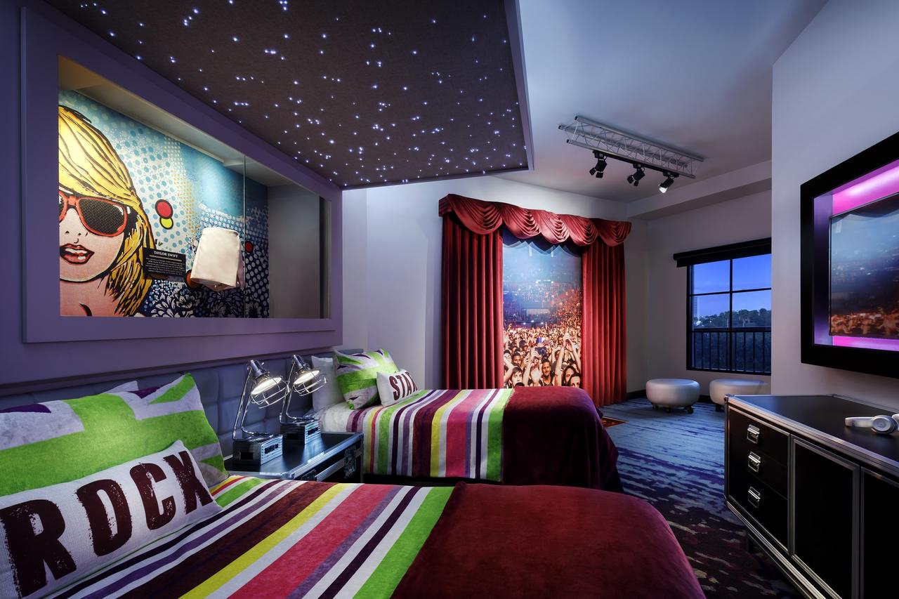 Universal's Hard Rock Hotel Â® - thumb 3