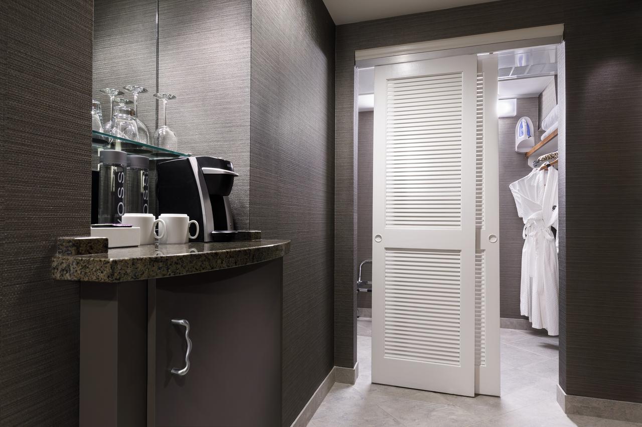 Universal's Hard Rock Hotel Â® - thumb 6