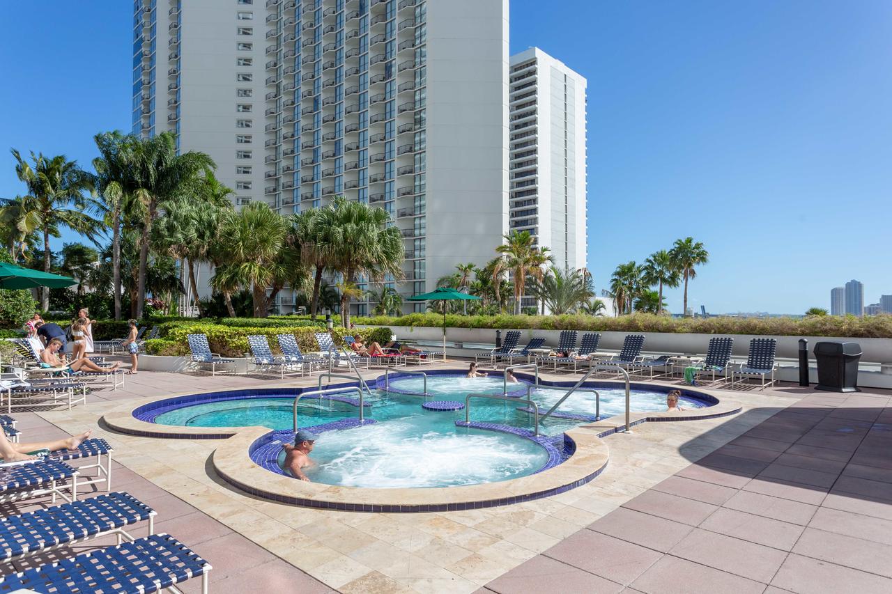 3 Bedroom Condo With Balcony View - thumb 33