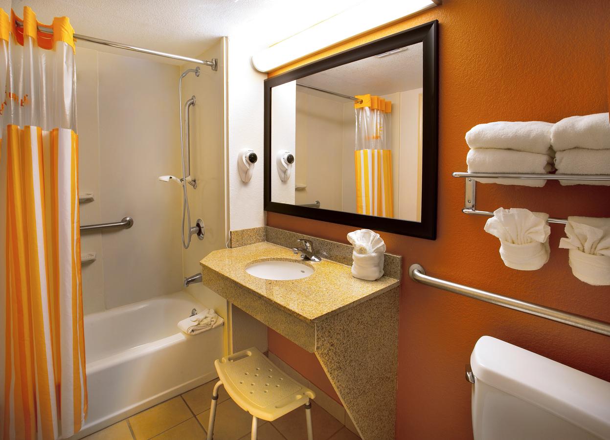 La Quinta Inn By Wyndham Orlando International Drive North - thumb 16