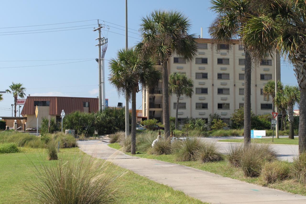 Emerald Coast Inn & Suites - thumb 2