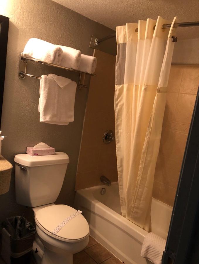 Emerald Coast Inn & Suites - thumb 6
