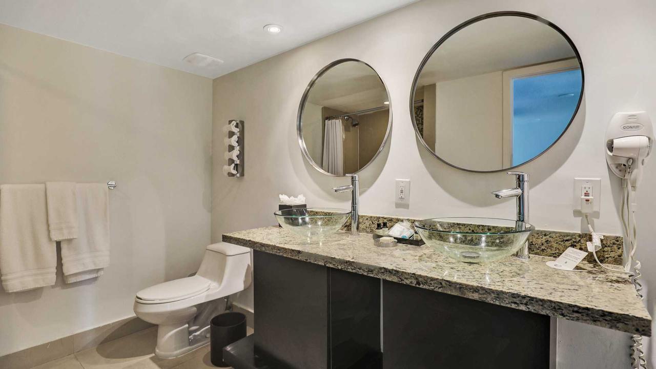 Quarzo Boutique Hotel- Bal Harbour - thumb 3