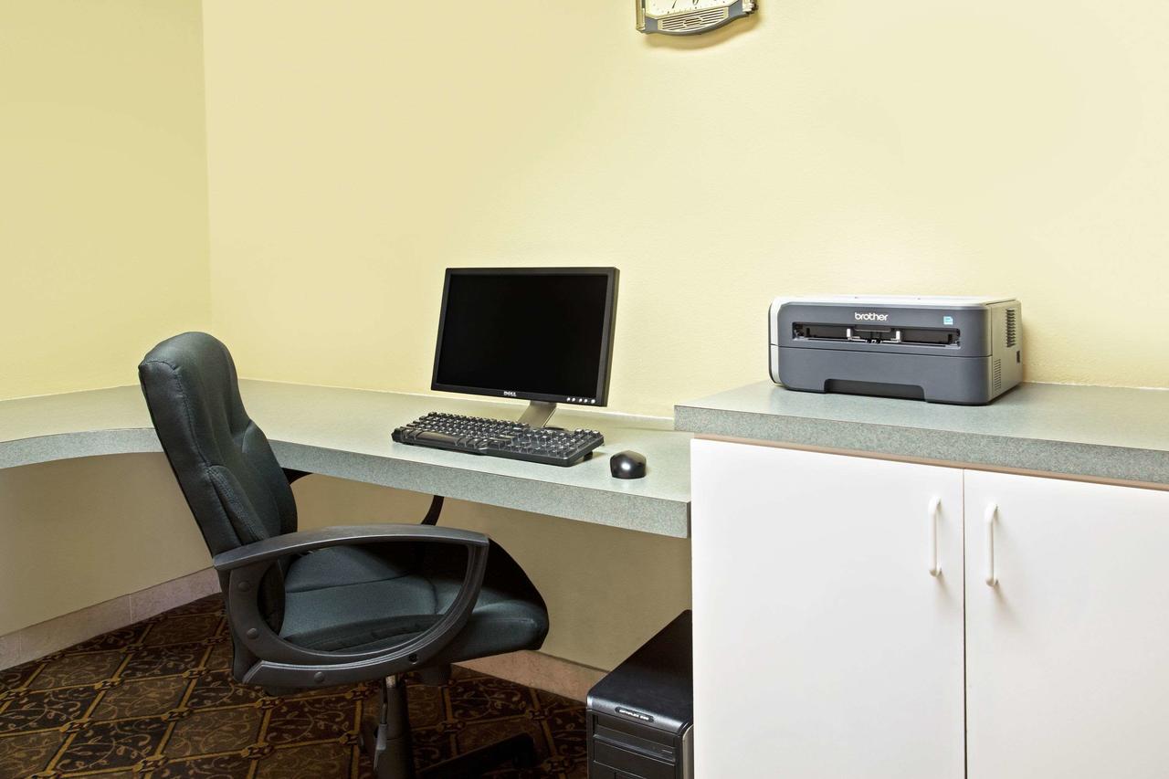 Days Inn By Wyndham Orlando Airport Florida Mall - thumb 23