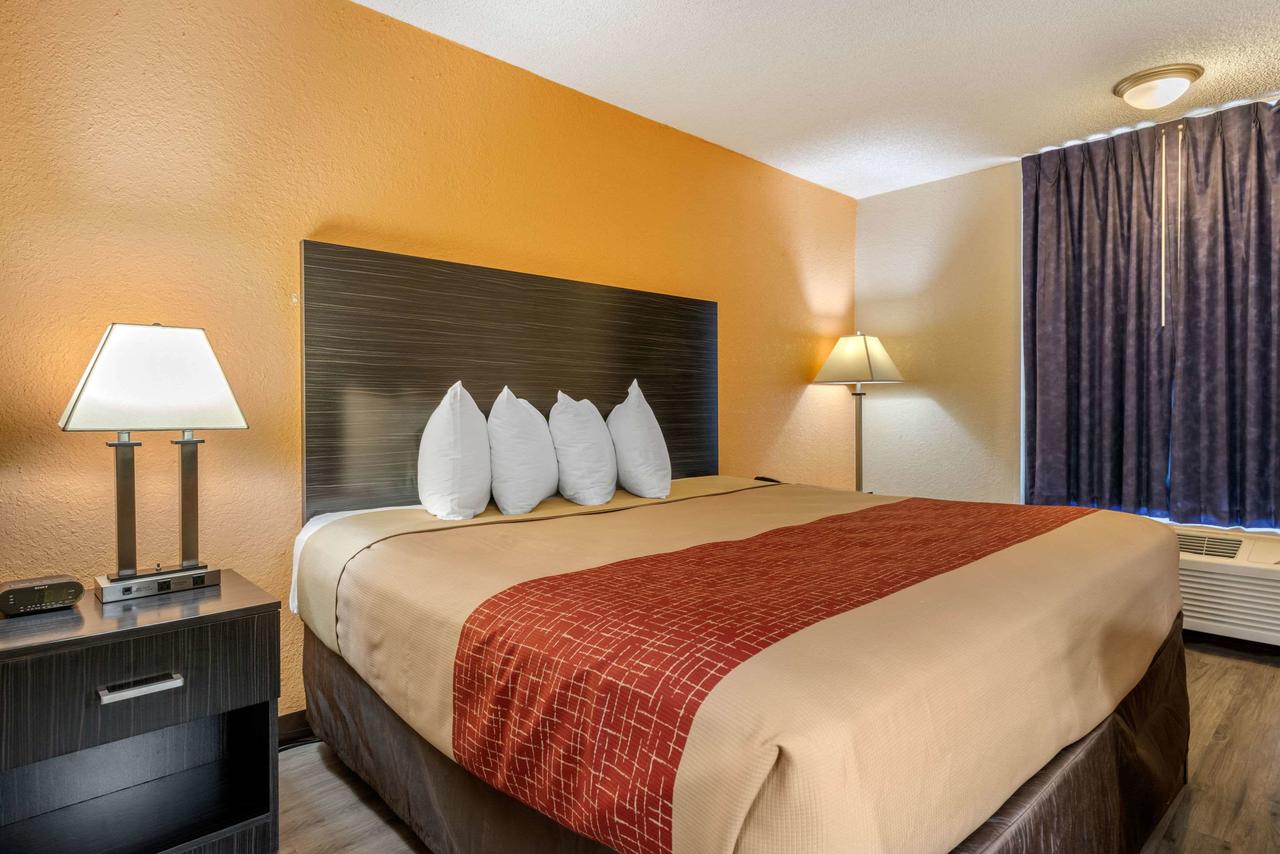 Econo Lodge International Drive - thumb 24