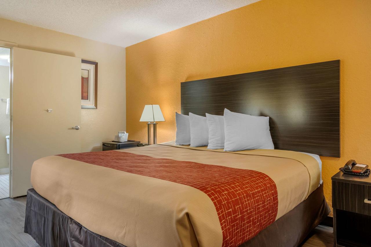 Econo Lodge International Drive - thumb 13