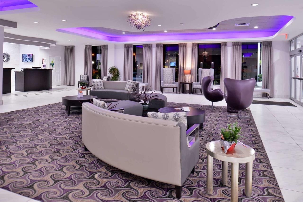 Clarion Inn & Suites Across From Universal Orlando Resort - thumb 36