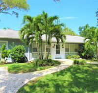Pelican Place - Orlando Tourists
