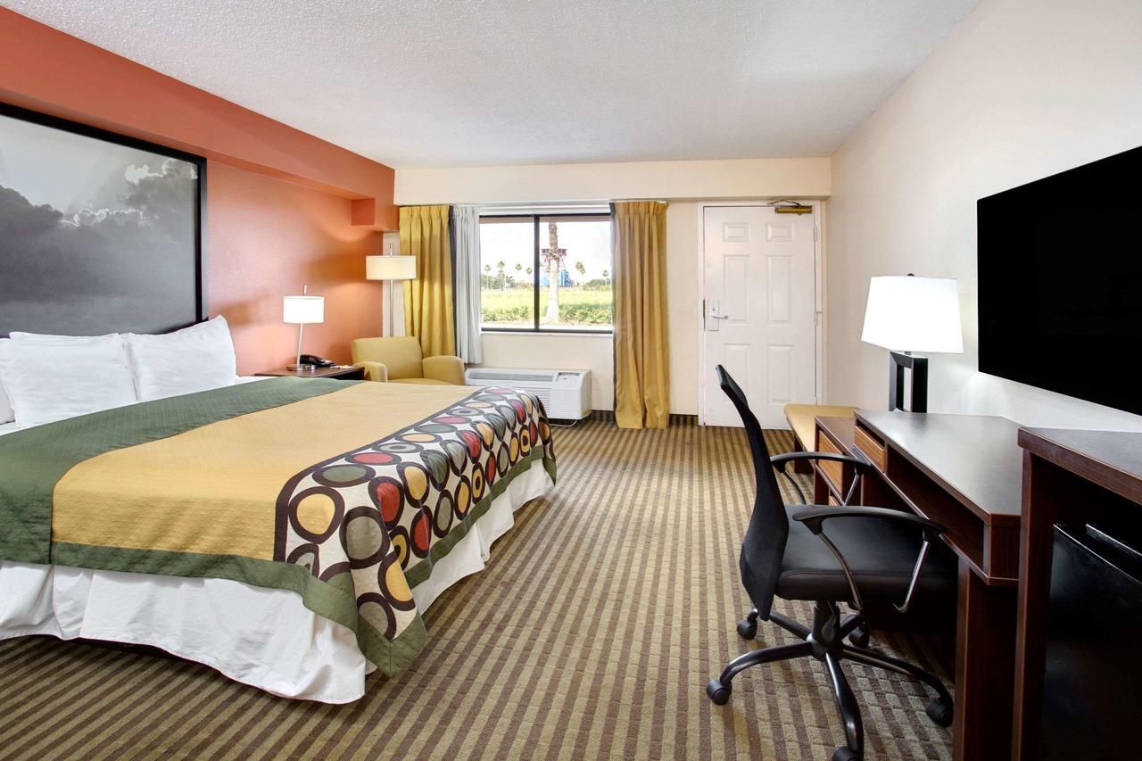 Super 8 By Wyndham Orlando International Drive - thumb 17