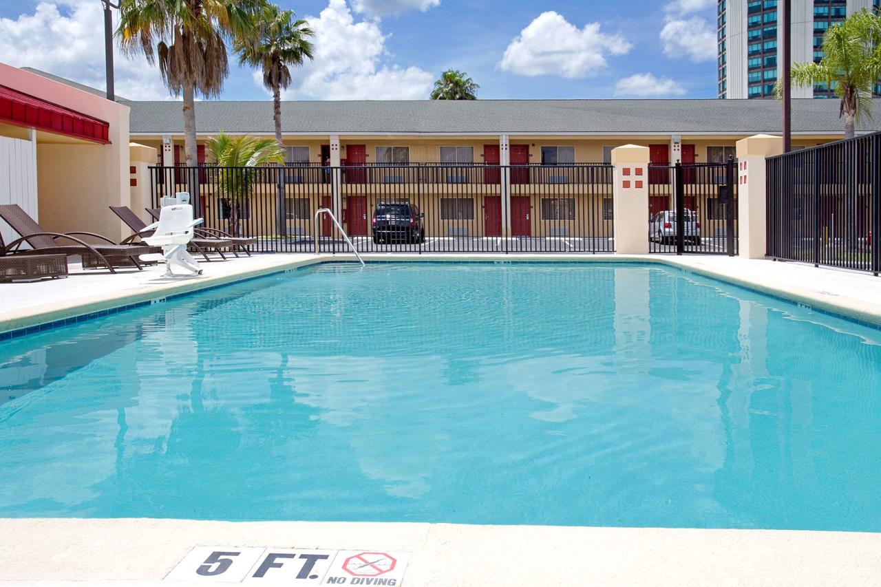 Super 8 By Wyndham Orlando International Drive - thumb 14