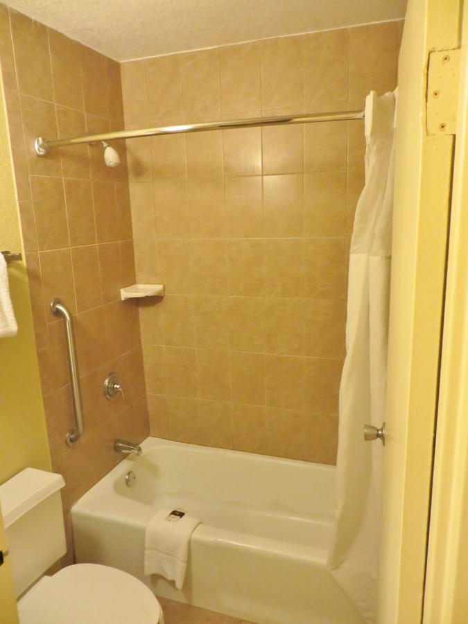 Rosen Inn Closest To Universal - thumb 13