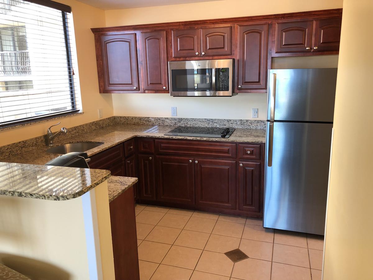 Holiday Inn Hotel & Suites Clearwater Beach - thumb 5