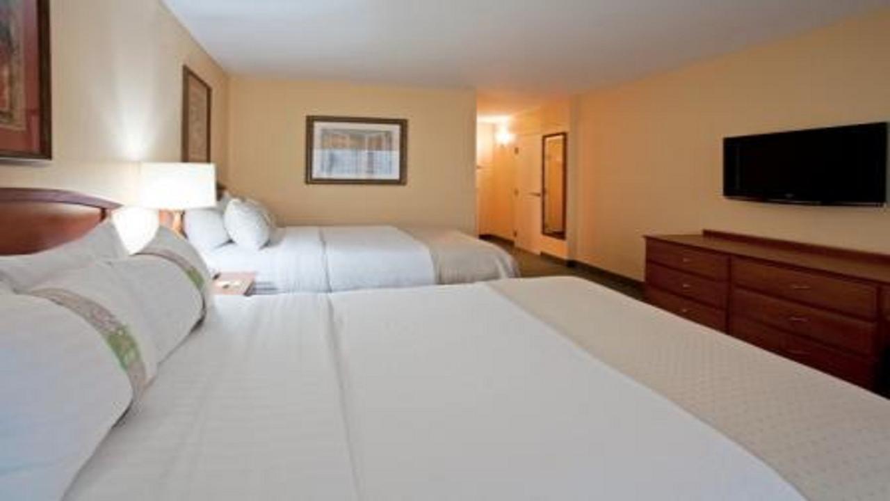 Holiday Inn Hotel & Suites Clearwater Beach - thumb 6
