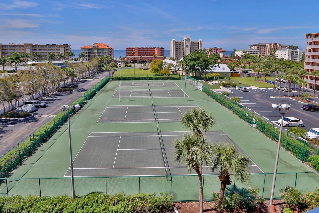 Bayshores Yacht And Tennis Club #616 - thumb 2