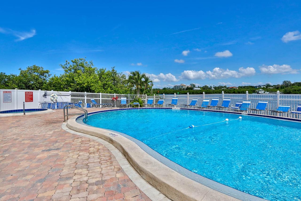 Bayshores Yacht And Tennis Club #616 - thumb 21