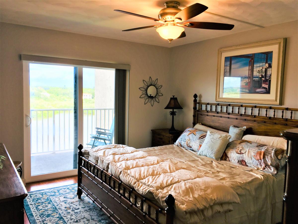 Bayshores Yacht And Tennis Club #616 - thumb 12