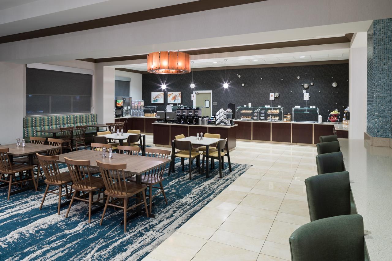 Fairfield Inn Suites By Marriott Orlando At SeaWorld - thumb 25
