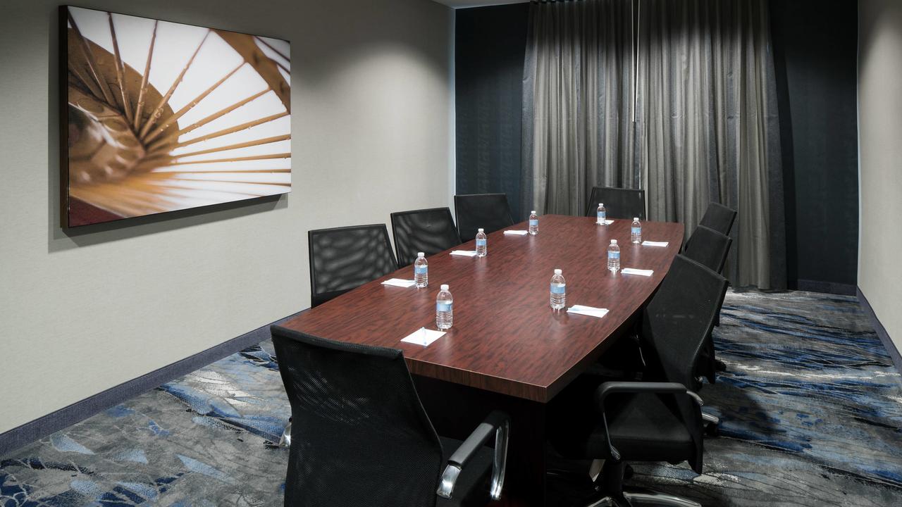 Fairfield Inn Suites By Marriott Orlando At SeaWorld - thumb 13
