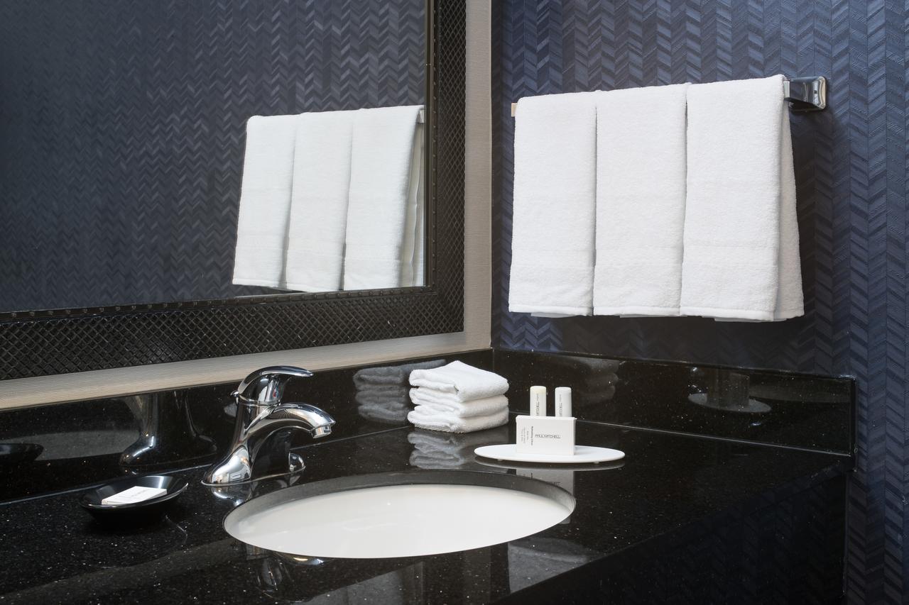 Fairfield Inn Suites By Marriott Orlando At SeaWorld - thumb 19