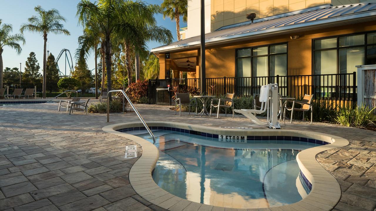 Fairfield Inn Suites By Marriott Orlando At SeaWorld - thumb 1