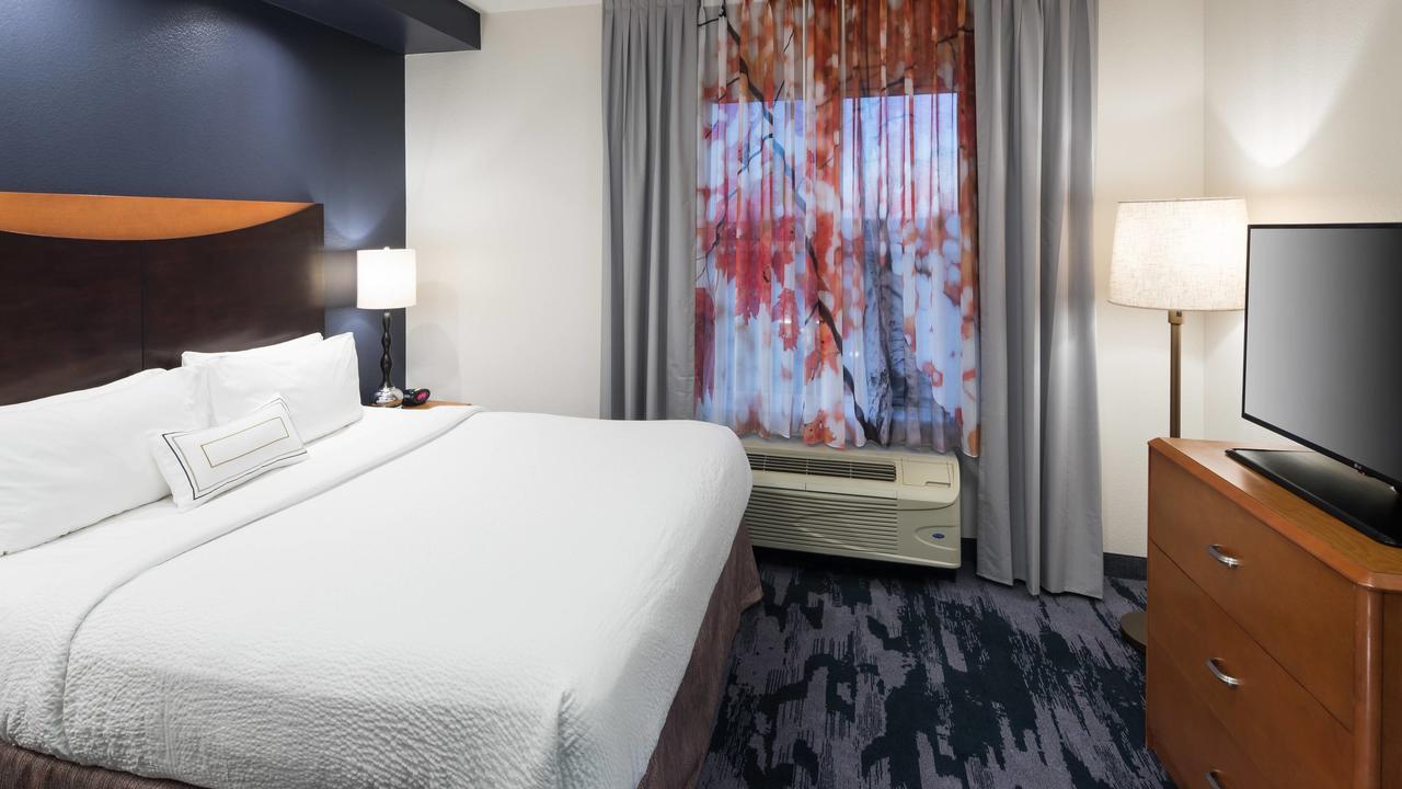 Fairfield Inn Suites By Marriott Orlando At SeaWorld - thumb 6